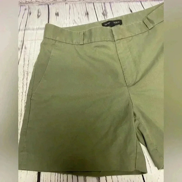 Banana Republic‎ khaki green shorts women’s size 4 - Picture 9 of 9